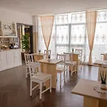 Artemide 